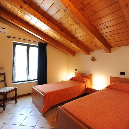 Отель Casa Vacanze Dalmolin Валеджо-суль-Минчо Экстерьер фото