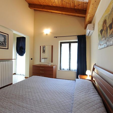 Отель Casa Vacanze Dalmolin Валеджо-суль-Минчо Экстерьер фото